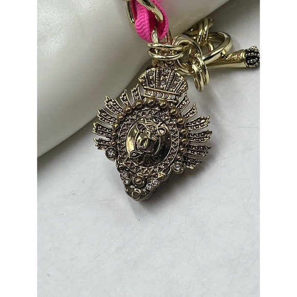 Juicy Couture Gold Save The Queen Perfume Charm Bracelet Gold Links
Pink Ribbon - Picture 4 of 10